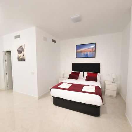 Rental San Luis Sevilla Bagian luar foto