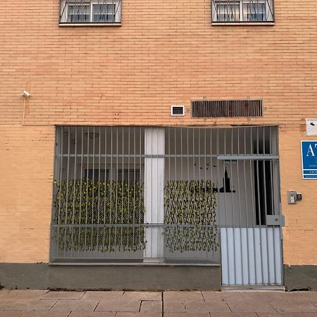 Rental San Luis Sevilla Bagian luar foto